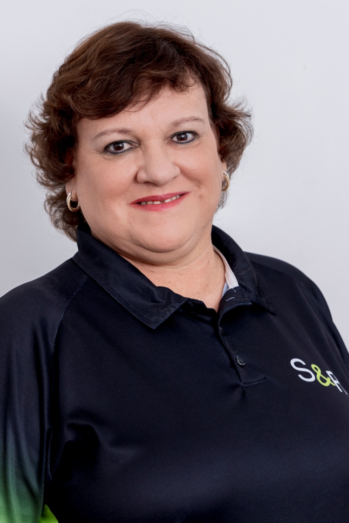 Ester Zeelie - Serfontein & Richards